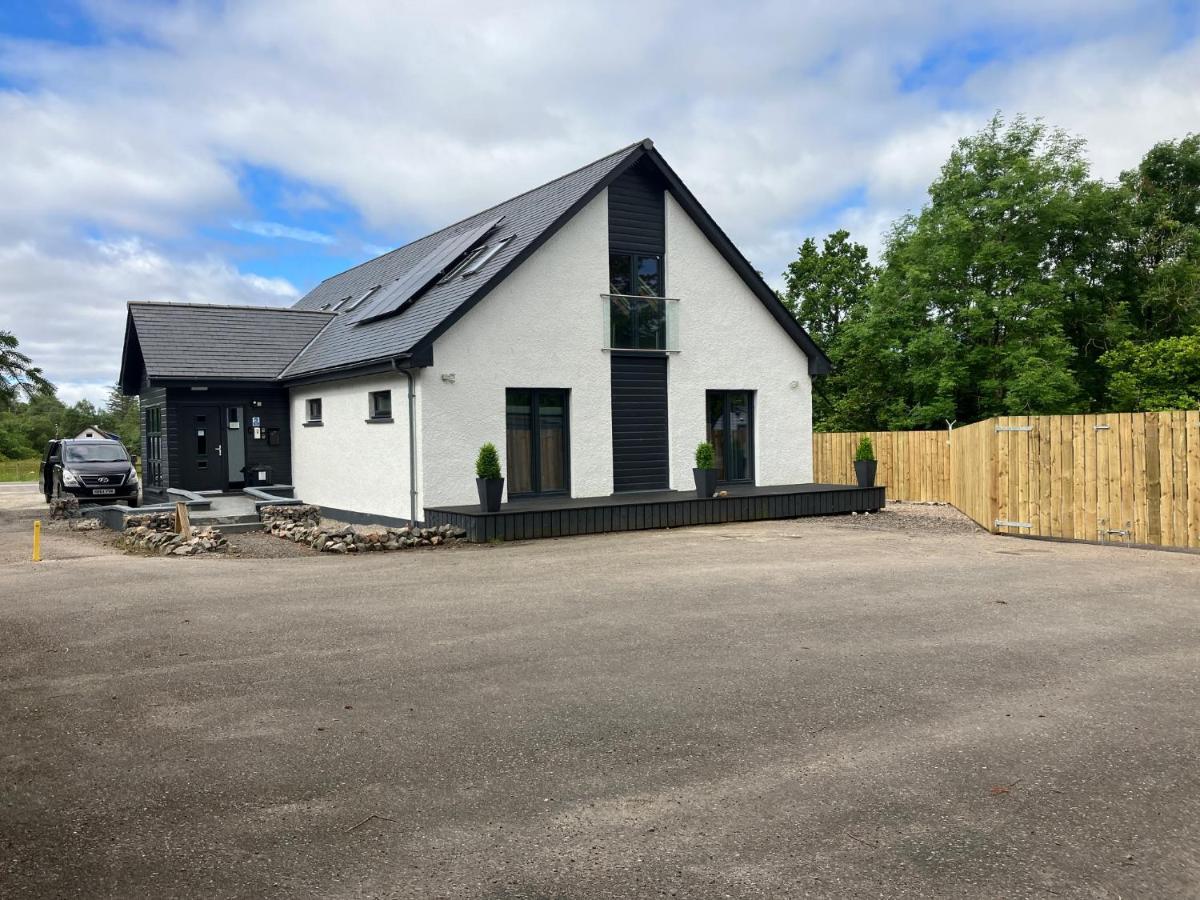 The Shack & Pods At Inchree Villa Corran  Exterior photo